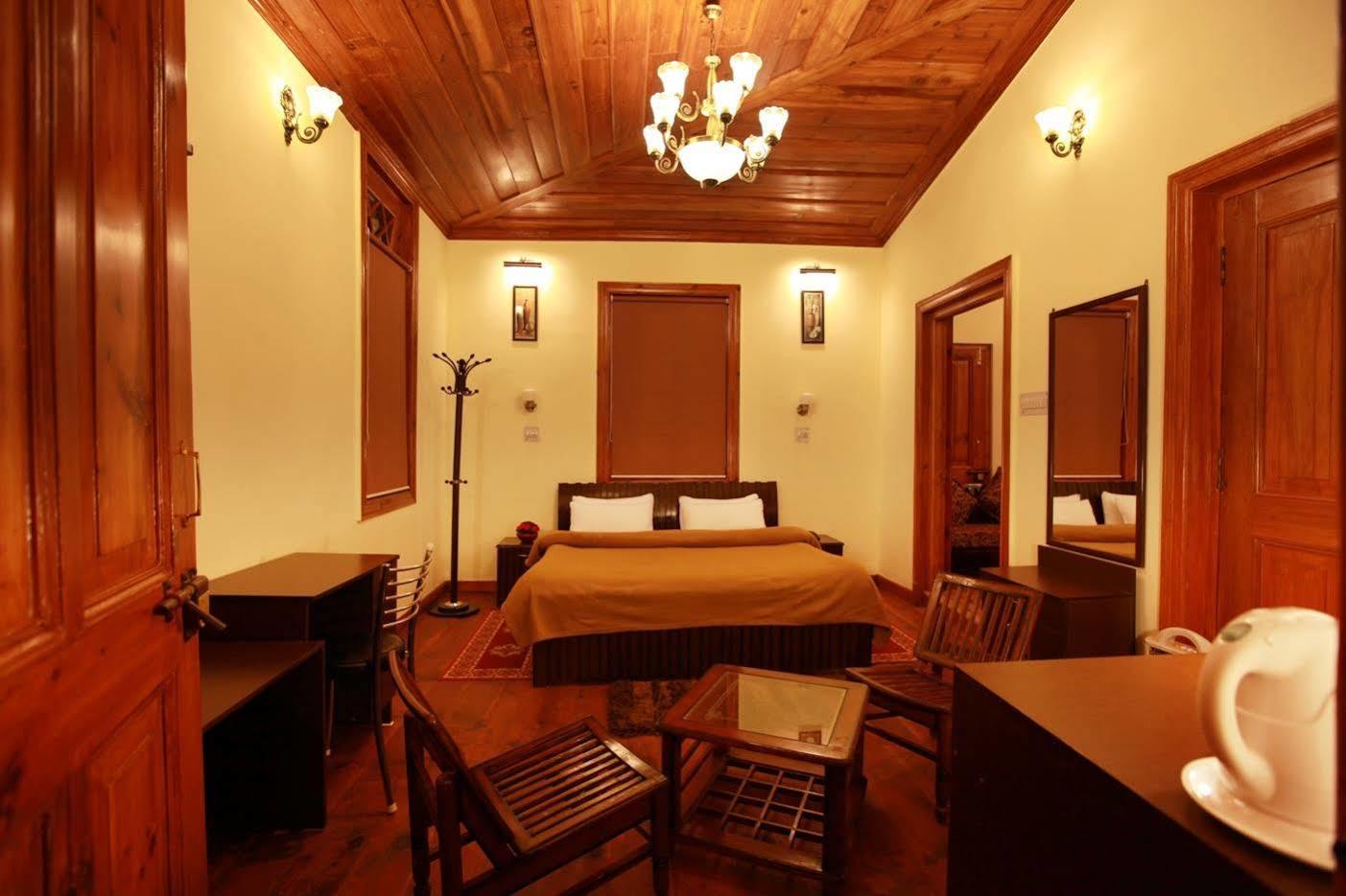 Torrentium Lodge Shimla Eksteriør bilde